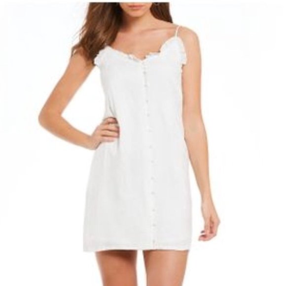 NWT GIANNI BINI Front Button Embroidered Dress